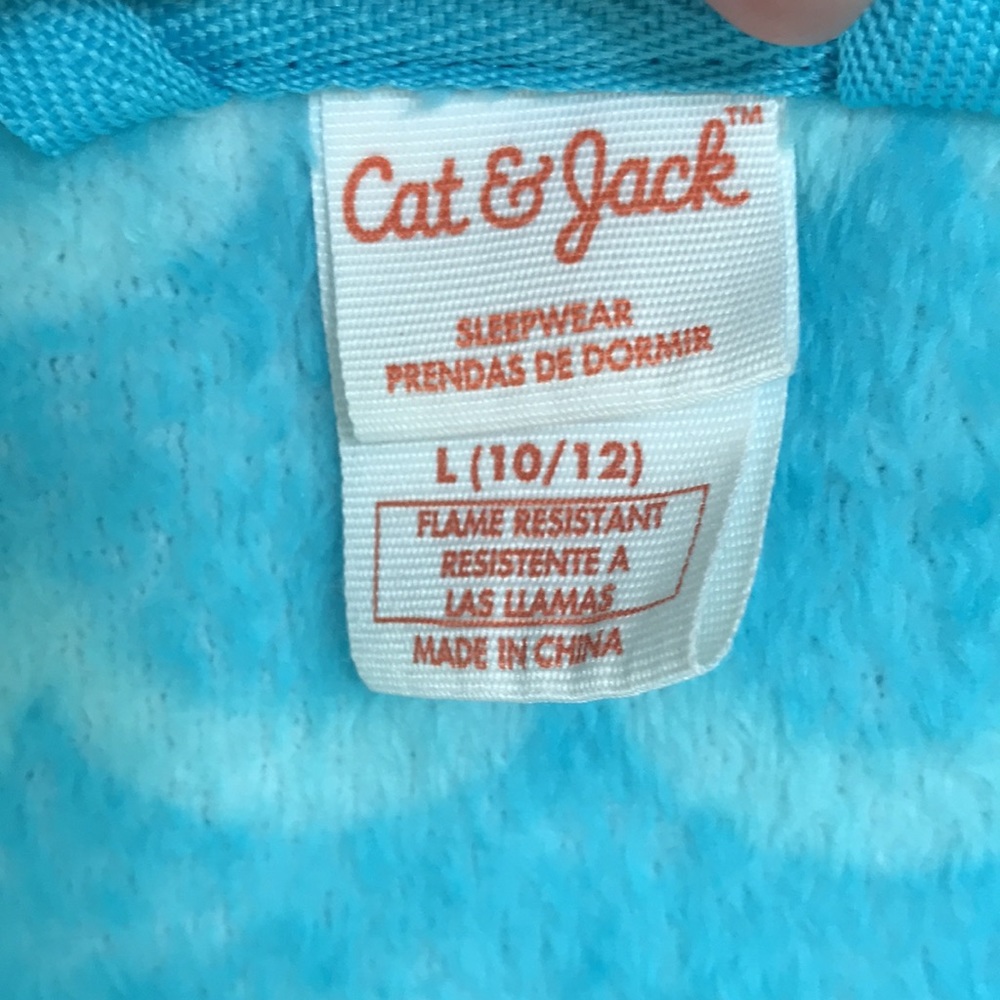 Adorable Robe - Picture 5 of 6
